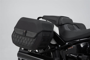 Zestaw sakw SW-MOTECH Legend Gear LH System Harley-Davidson Softail Breakout (17-)