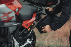 Zestaw sakw bocznych Pro Blaze i stelaży SW-MOTECH YAMAHA MT09/MT09 SP (21-)