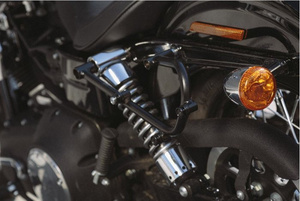Zestaw sakw i stelaży SW-MOTECH Legend Gear Black Edition Harley Davidson Dyna Low Rider Street Bob Lc1/Lc2