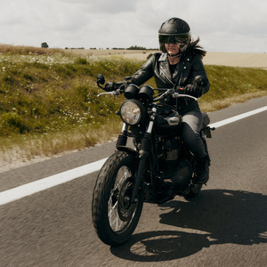 Damska kurtka motocyklowa skórzana OZONE RAMONES czarna